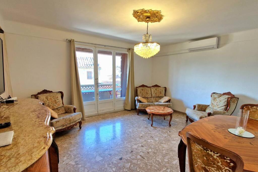 Villa Marseille Dans Les Hauteurs Bagian luar foto